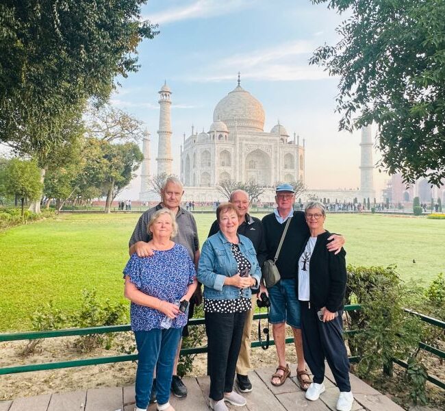 overnight taj mahal tour from delhi by AC car